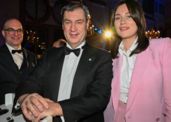 Gloria-Sophie Burkandt