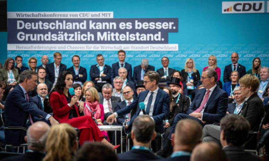 Tijen Onaran Unternehmen