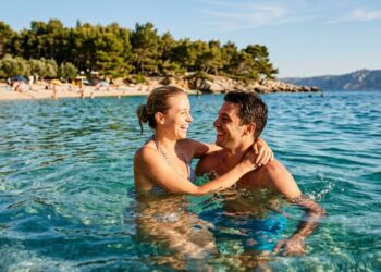 Eines der besten Meere zum Baden? Vergleich der beliebtesten Mittelmeerreiseziele deutscher Urlauber